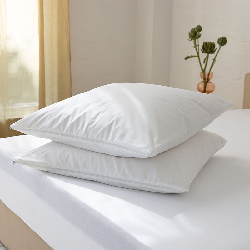Zippered pillow best sale protector
