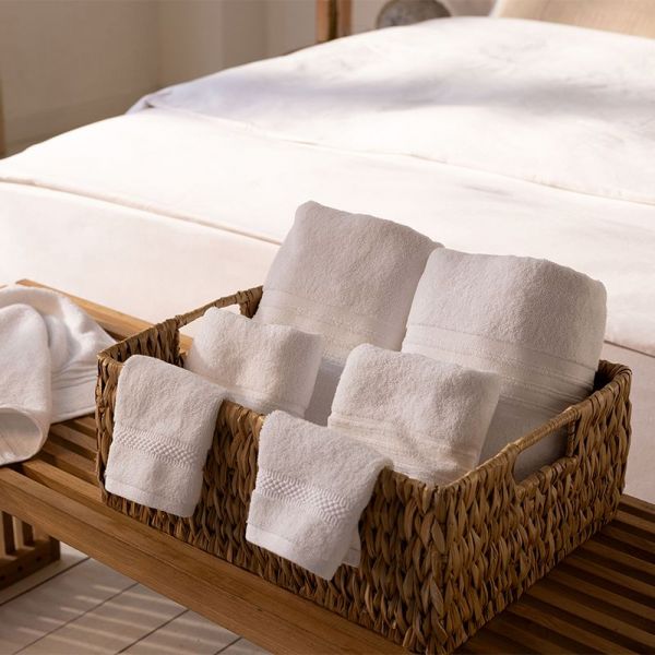 Hotel Towels 100% Ring Spun Cotton